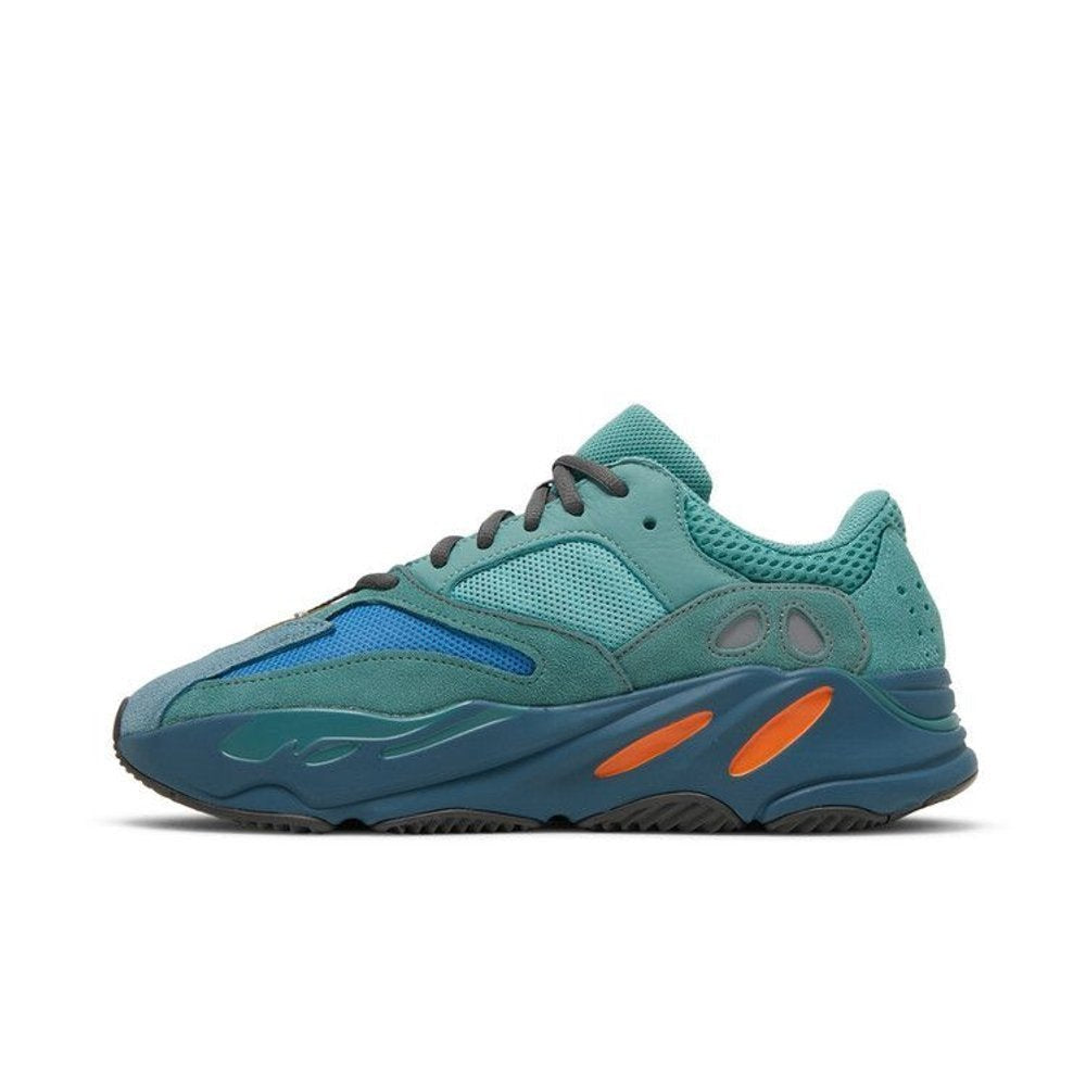 adidas Yeezy Boost 700 Faded Azure – hlavní pohled | Purekickz