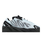 adidas Yeezy Boost 700 MNVN Blue Tint – detail | Purekickz