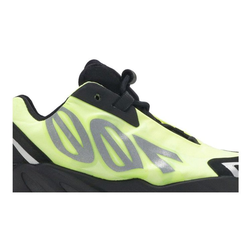 Adidas Yeezy Boost 700 MNVN Infants – detail | Purekickz