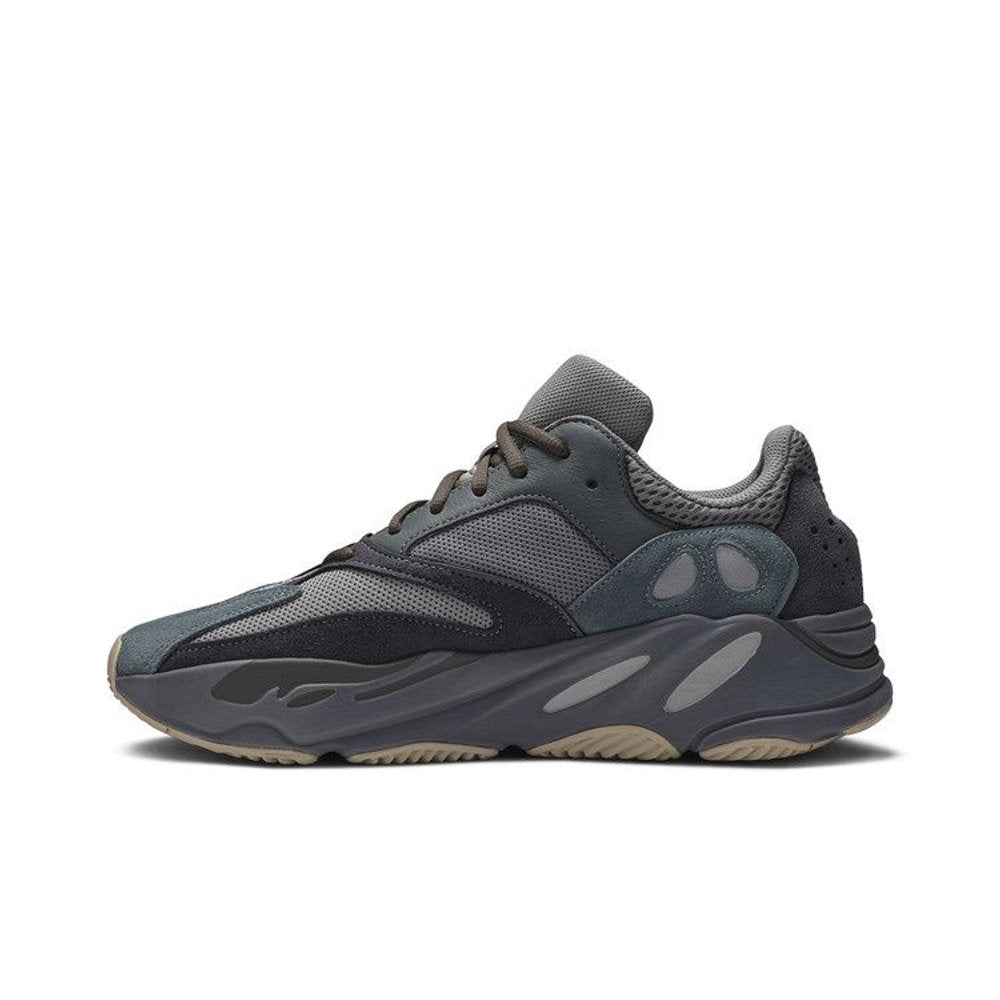 adidas Yeezy Boost 700 Teal Blue – hlavní pohled | Purekickz
