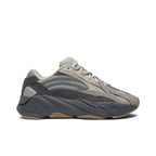 Adidas Yeezy Boost 700 V2 Tephra – boční pohled | Purekickz