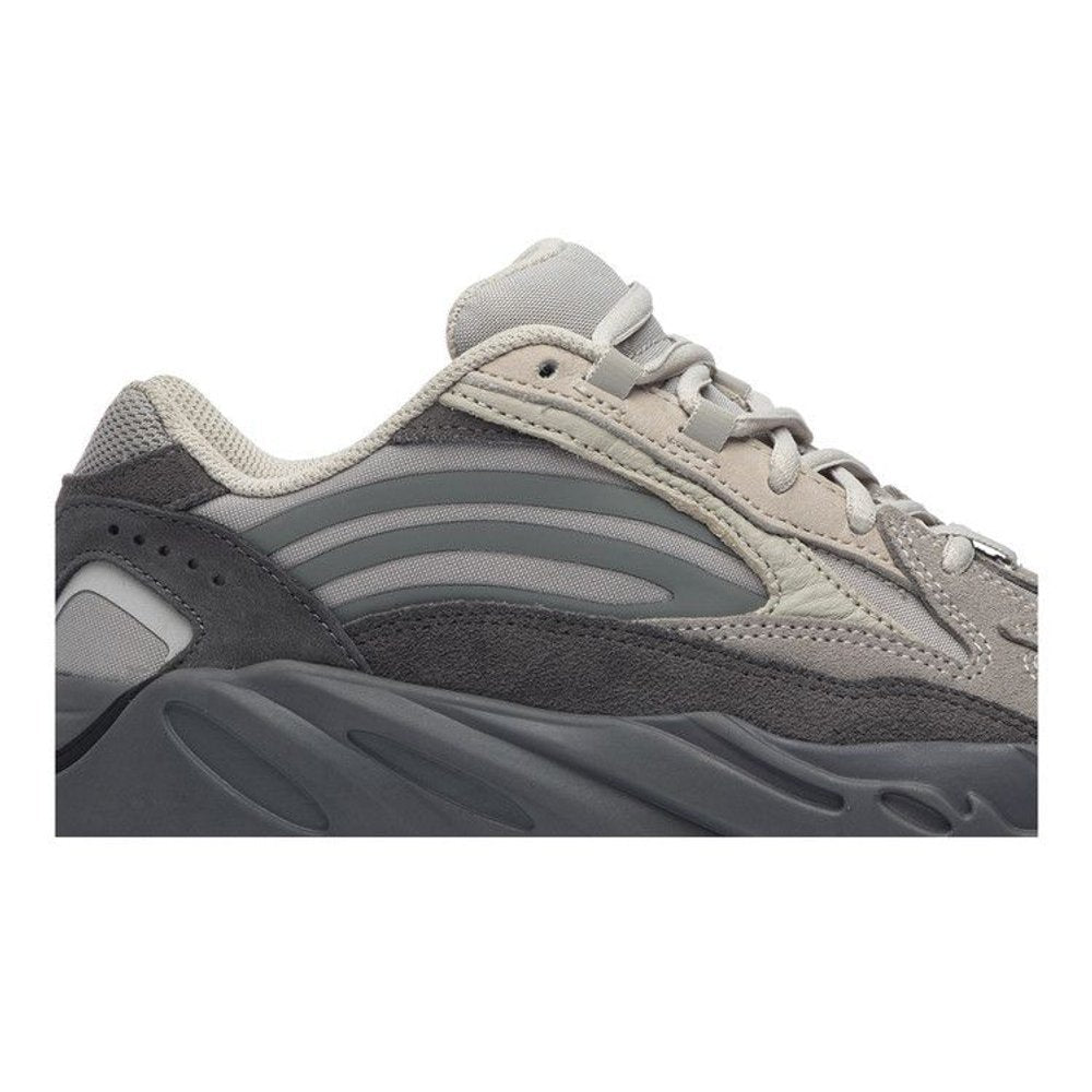 Adidas Yeezy Boost 700 V2 Tephra – detail | Purekickz