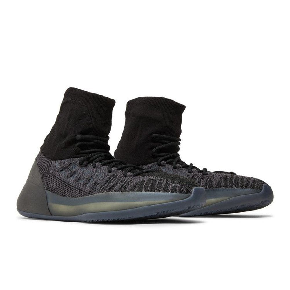 adidas Yeezy BSKTBL Knit Slate Onyx – lifestyle foto | Purekickz