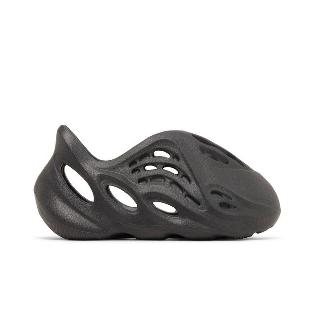 adidas Yeezy Foam RNR Onyx (Infants) – boční pohled | Purekickz