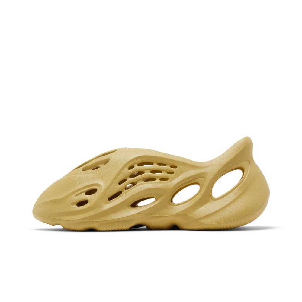 Adidas Yeezy Foam Runner Sulfur – hlavní pohled | Purekickz