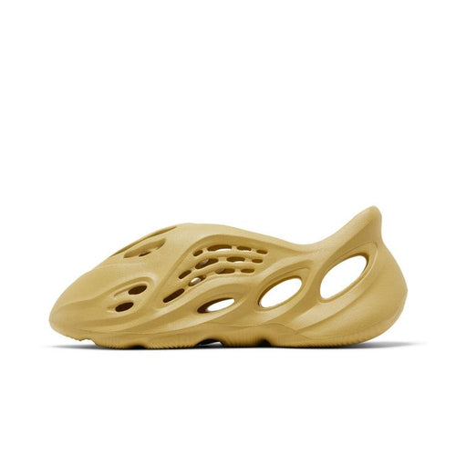 Adidas Yeezy Foam Runner Sulfur – hlavní pohled | Purekickz