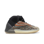 adidas Yeezy QNTM Flash Orange – boční pohled | Purekickz