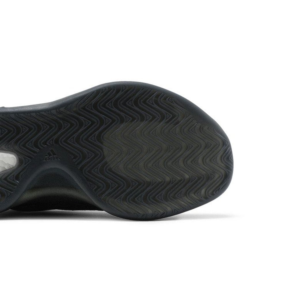 adidas Yeezy QNTM Onyx – pohled shora | Purekickz