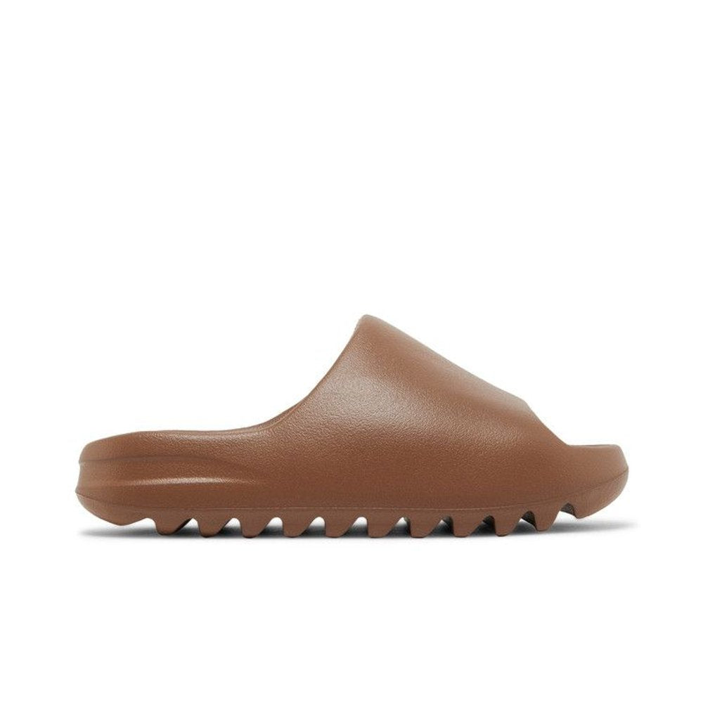 Adidas Yeezy Slide Flax – boční pohled | Purekickz