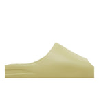 Adidas Yeezy Slides 'Resin' 2022 – detail | Purekickz