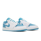 Air Jordan 1 Low Aquatone (GS) – lifestyle foto | Purekickz