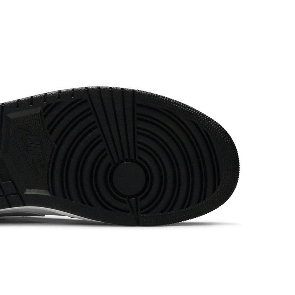 Air Jordan 1 Low Black Medium Grey – pohled shora | Purekickz