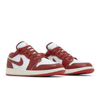 Air Jordan 1 Low Dune Red – lifestyle foto | Purekickz
