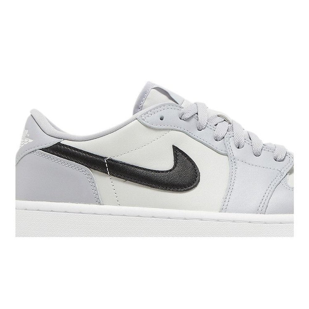 Air Jordan 1 Low Golf 'Wolf Grey' – detail | Purekickz