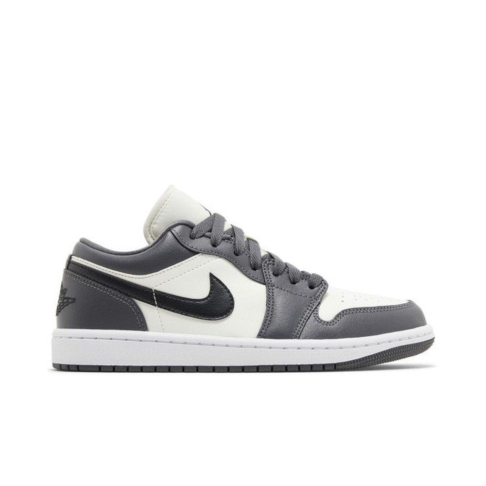 Air Jordan 1 Low Iron Grey – boční pohled | Purekickz