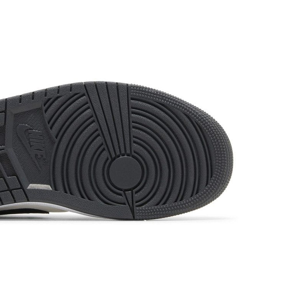 Air Jordan 1 Low Iron Grey – pohled shora | Purekickz