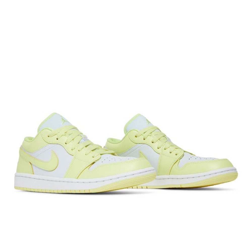 Air Jordan 1 Low Lemon Twist – lifestyle foto | Purekickz