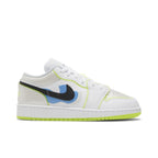Air Jordan 1 Low SE Warped Swoosh (GS) – boční pohled | Purekickz