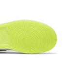Air Jordan 1 Low SE Warped Swoosh (GS) – pohled shora | Purekickz