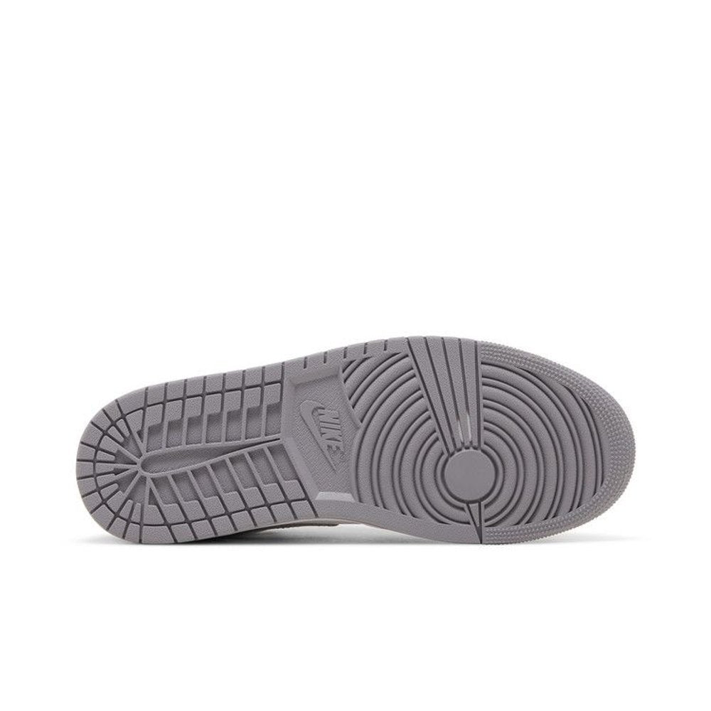 Air Jordan 1 Low 'True Blue Cement' – zadní pohled | Purekickz