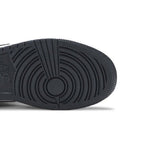 Air Jordan 1 Mid Chicago Black Toe (GS) – pohled shora | Purekickz