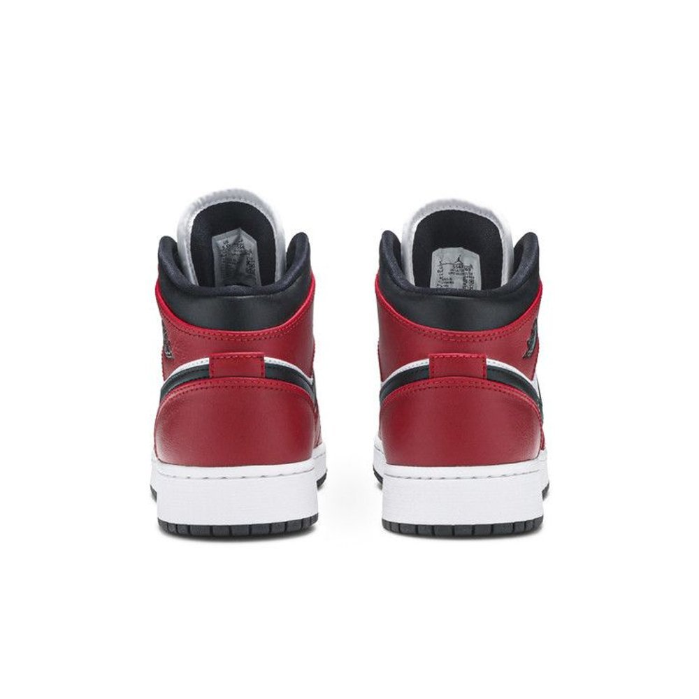 Air Jordan 1 Mid Chicago Black Toe (GS) – podrážka | Purekickz