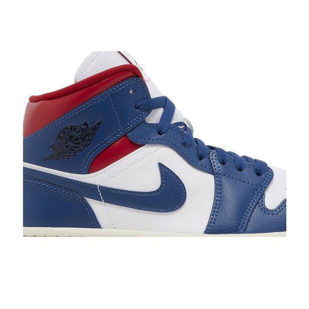 Air Jordan 1 Mid French Blue – detail | Purekickz