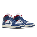 Air Jordan 1 Mid French Blue – lifestyle foto | Purekickz