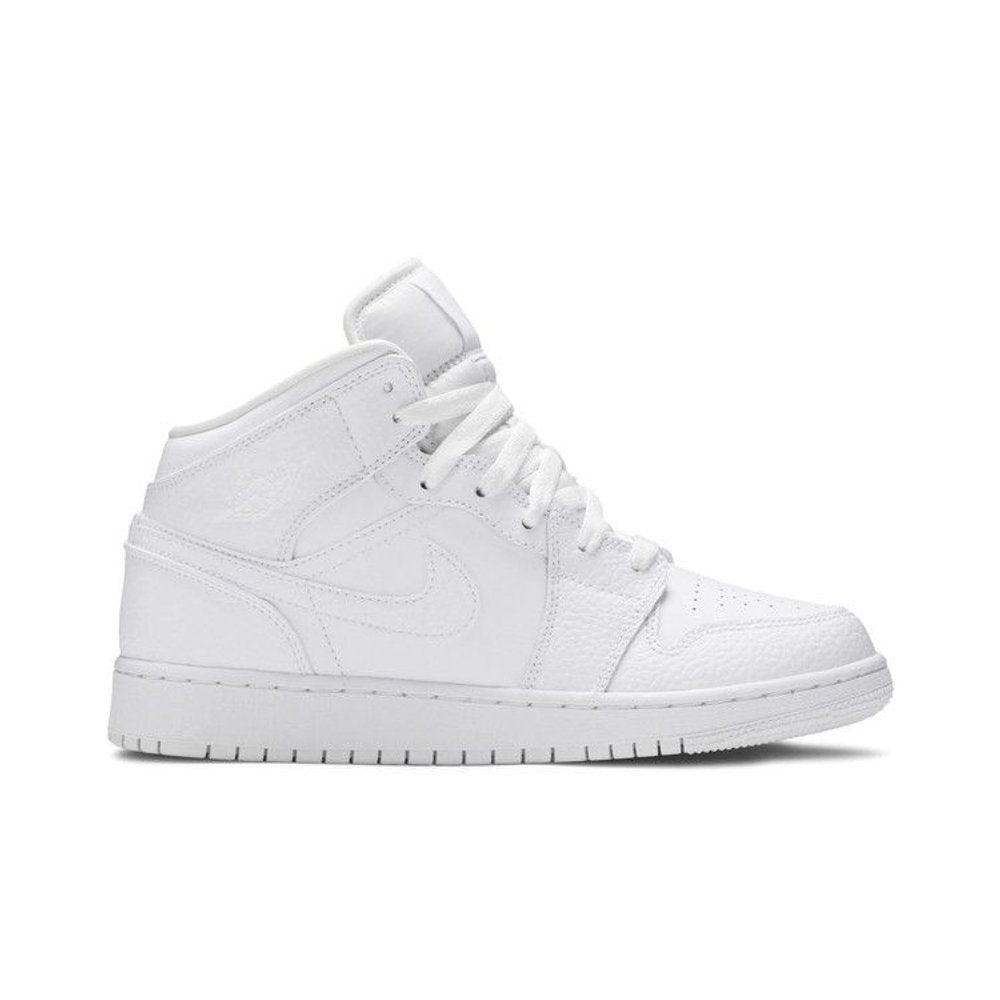 Air Jordan 1 Mid GS 'Triple White Tumbled Leather' 2020 – boční pohled | Purekickz