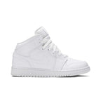 Air Jordan 1 Mid GS 'Triple White Tumbled Leather' 2020 – boční pohled | Purekickz