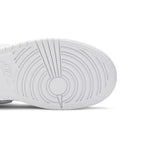 Air Jordan 1 Mid GS 'Triple White Tumbled Leather' 2020 – pohled shora | Purekickz