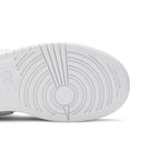 Air Jordan 1 Mid GS 'Triple White Tumbled Leather' 2020 – pohled shora | Purekickz