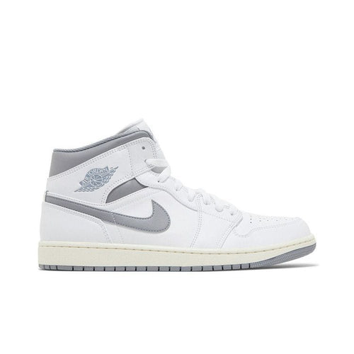 Air Jordan 1 Mid Neutral Grey – boční pohled | Purekickz