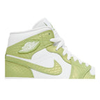 Air Jordan 1 Mid SE Green Python – detail | Purekickz