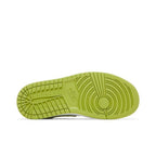 Air Jordan 1 Mid SE Green Python – zadní pohled | Purekickz