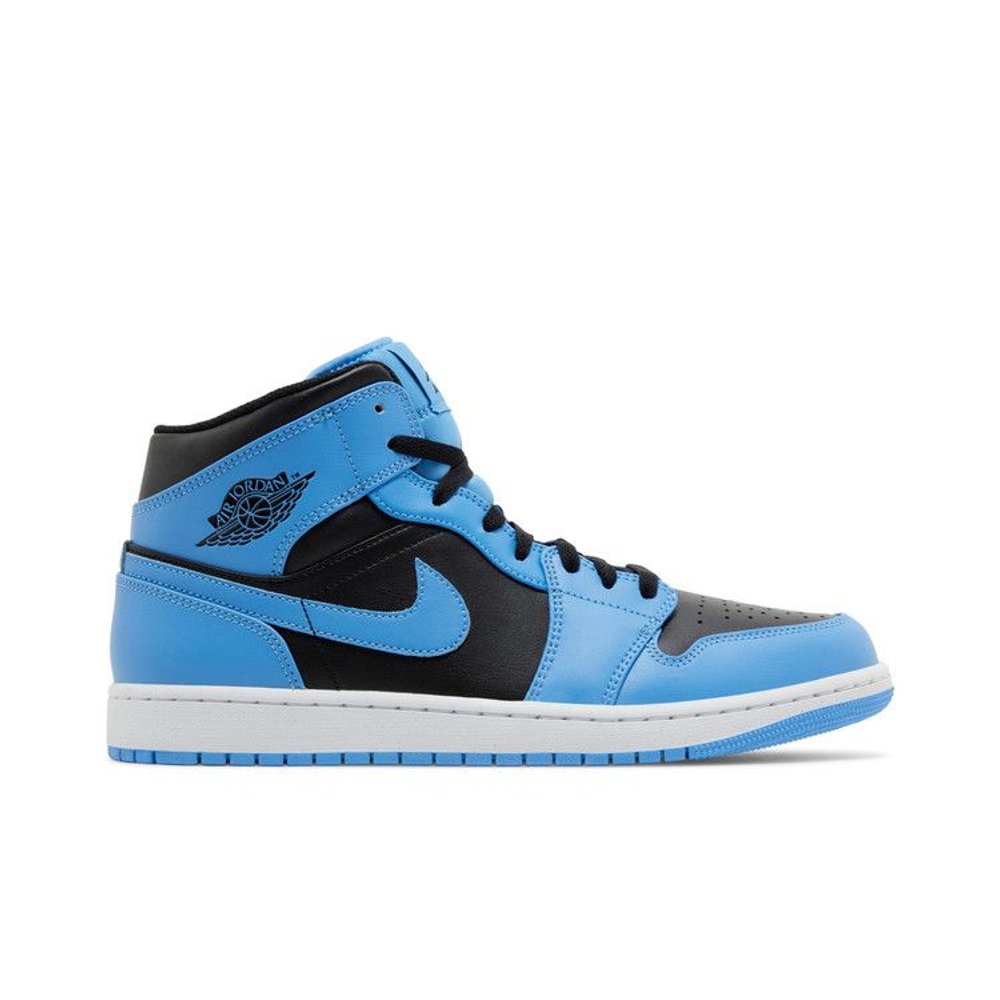 Air Jordan 1 Mid University Blue – boční pohled | Purekickz
