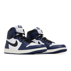 Air Jordan 1 Retro High OG Midnight Navy – lifestyle foto | Purekickz
