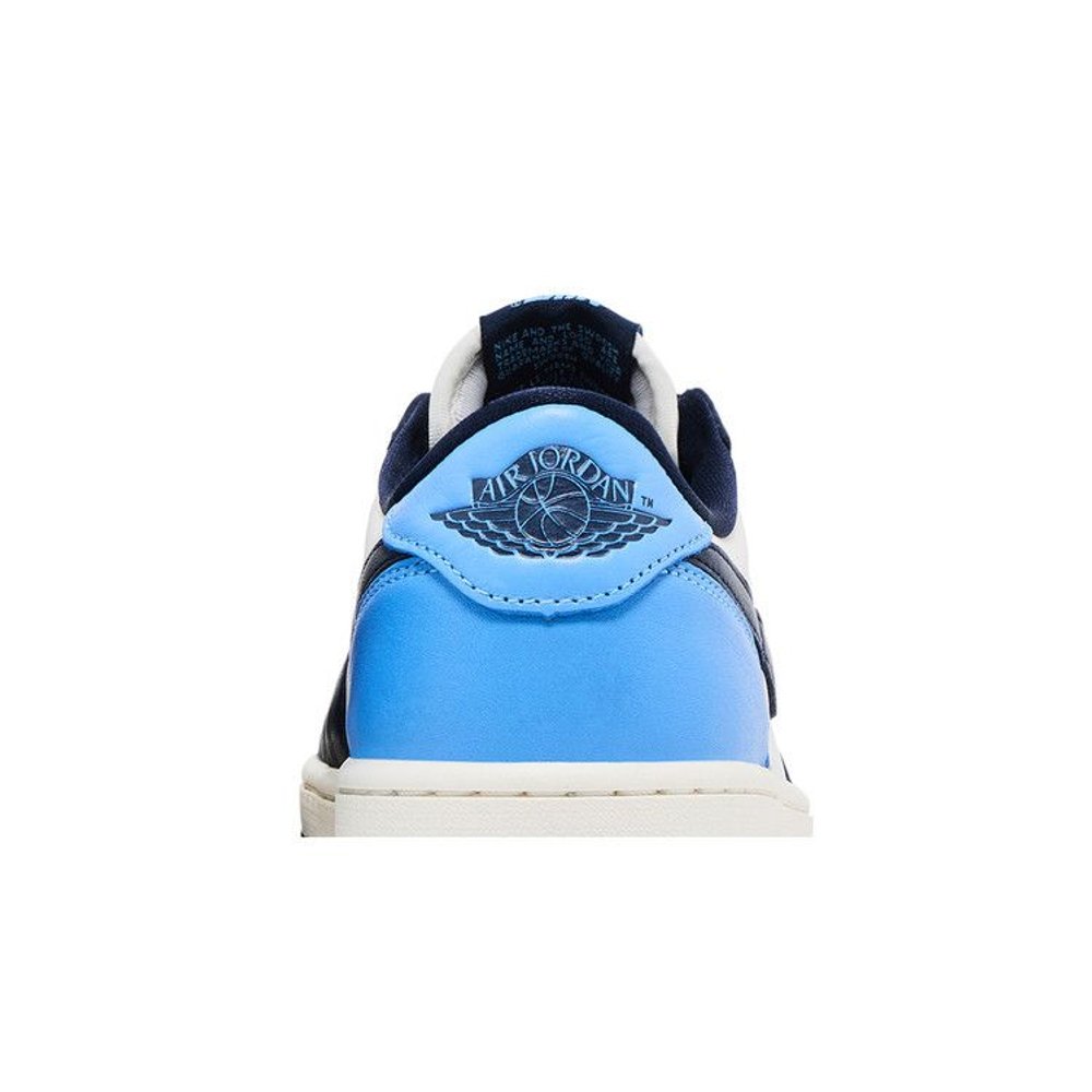 Air Jordan 1 Retro Low OG 'Obsidian UNC' – detail materiálu | Purekickz
