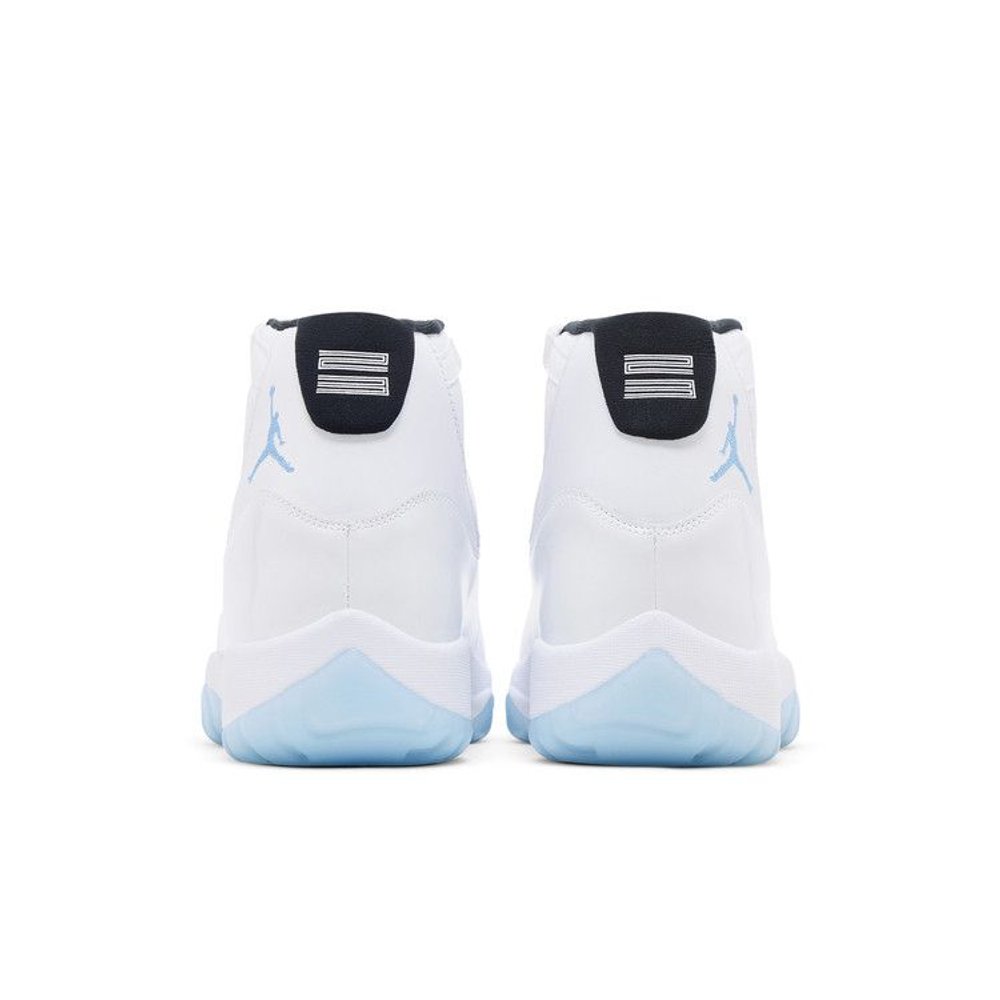 Air Jordan 11 Retro 'Legend Blue / Columbia' 2024 – podrážka | Purekickz