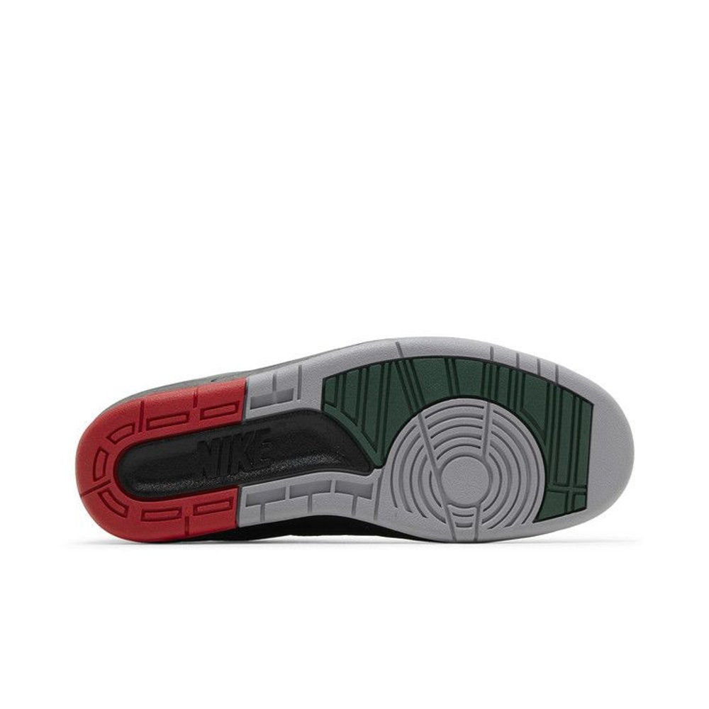 Air Jordan 2 Retro Low Christmas – zadní pohled | Purekickz