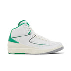 Air Jordan 2 Retro 'Lucky Green' – boční pohled | Purekickz