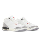 Air Jordan 3 Retro White Cement Reimagined (GS) – lifestyle foto | Purekickz