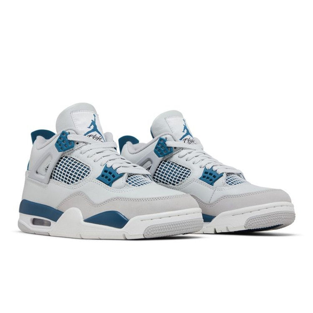 Air Jordan 4 Retro Military Blue – lifestyle foto | Purekickz