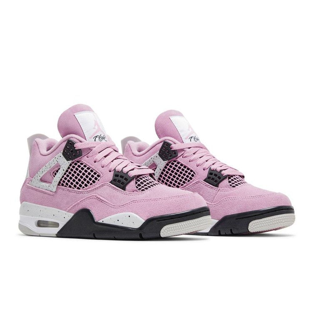 Air Jordan 4 Retro Orchid (W) – lifestyle foto | Purekickz