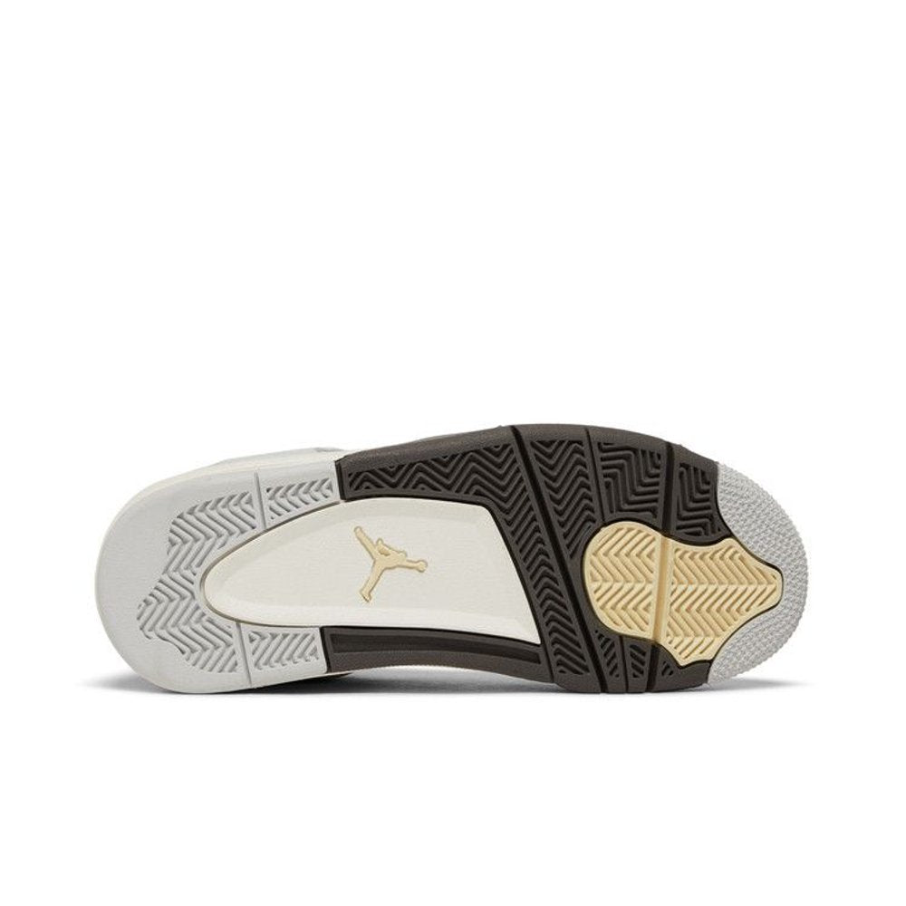 Air Jordan 4 Retro SE Craft Photon Dust