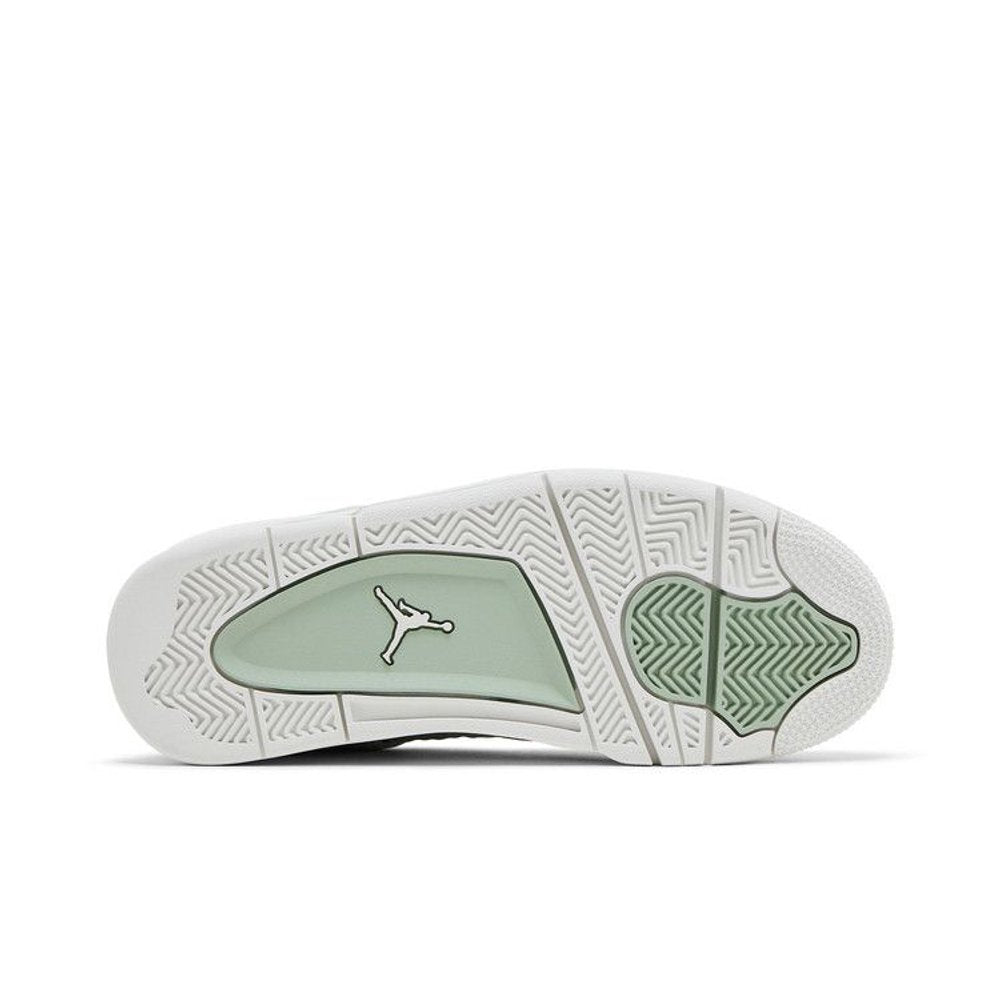 Air Jordan 4 Retro Seafoam Sail