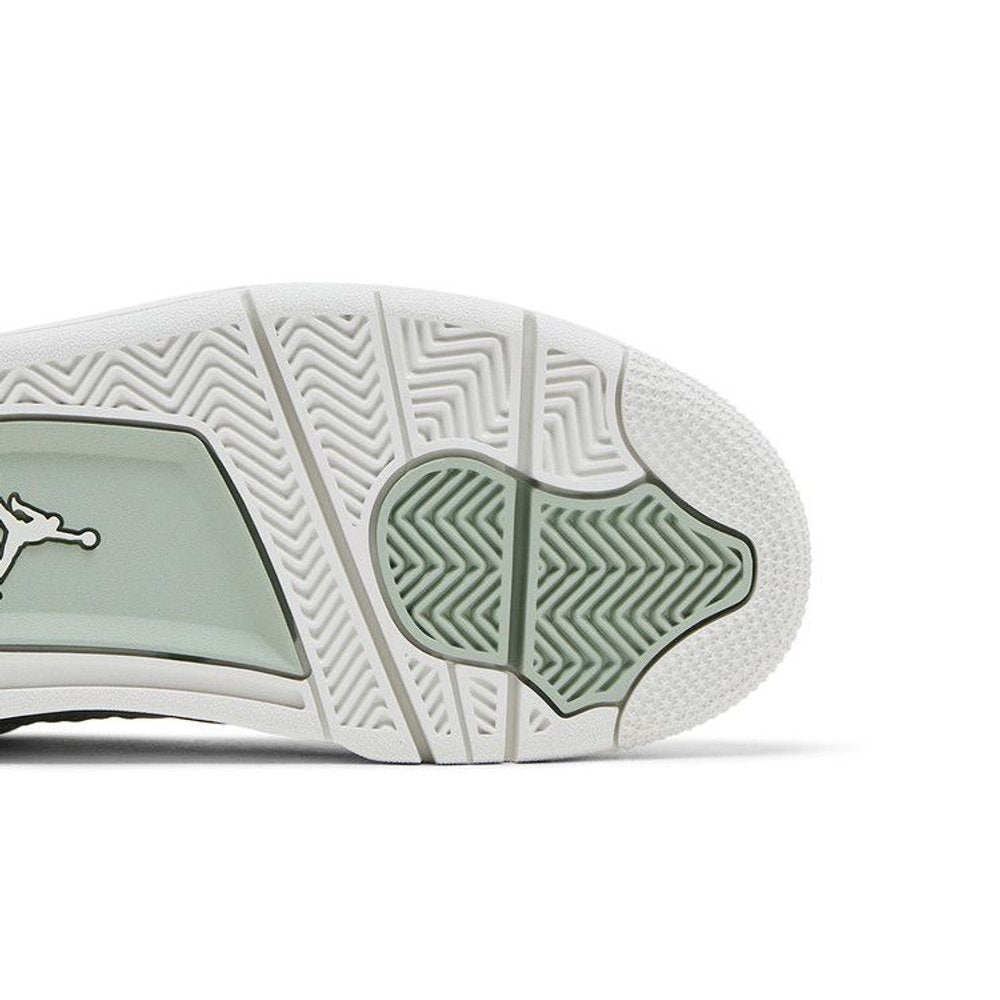 Air Jordan 4 Retro Seafoam Sail