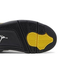 Air Jordan 4 Retro Thunder – pohled shora | Purekickz