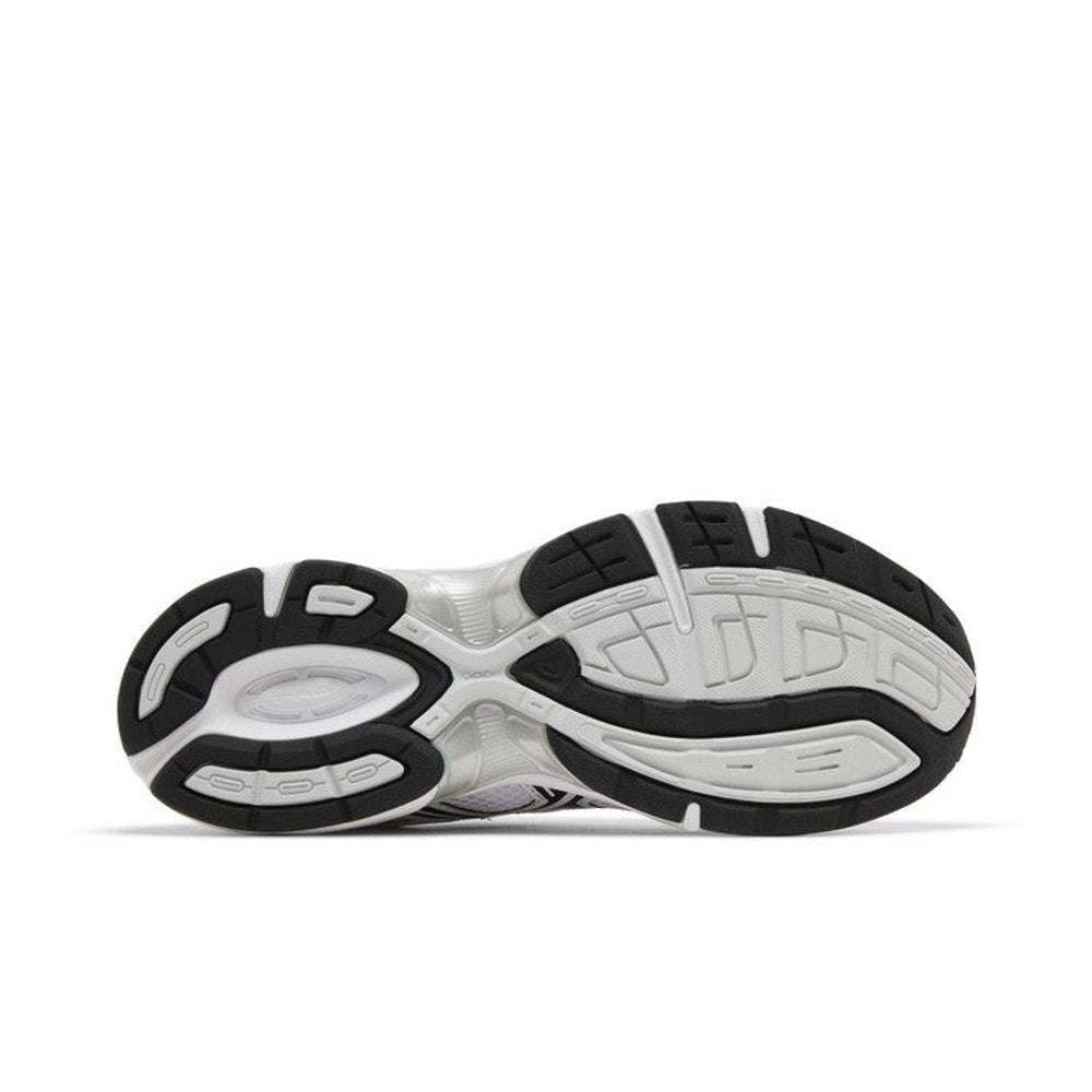 Asics Gel 1130 White Black – zadní pohled | Purekickz