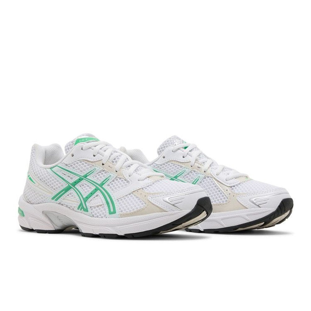 ASICS Gel-1130 White Malachite Green (Women's) – lifestyle foto | Purekickz